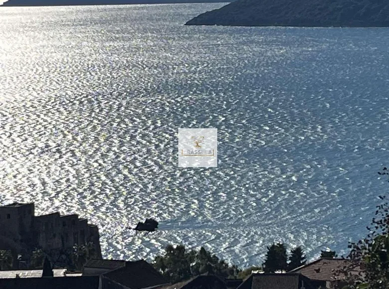 Casa 5 habitaciones 372 m² Herceg Novi, Montenegro