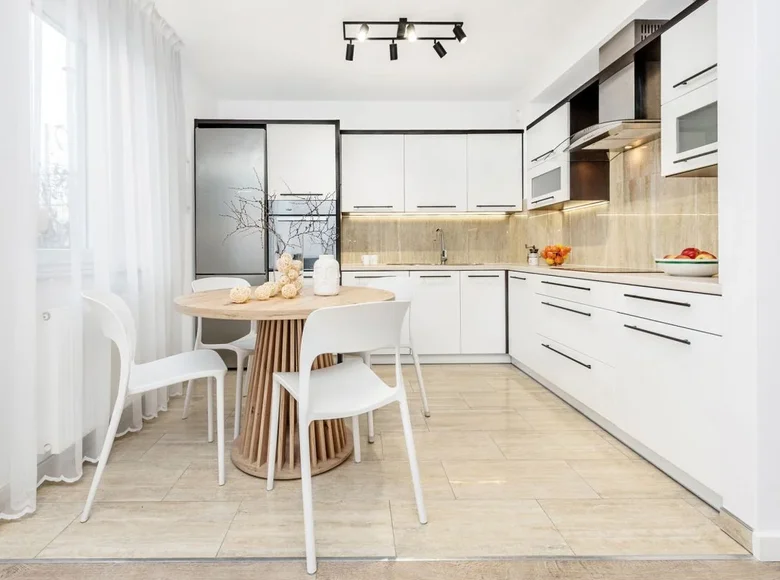 3 room apartment 56 m² Krakow, Poland