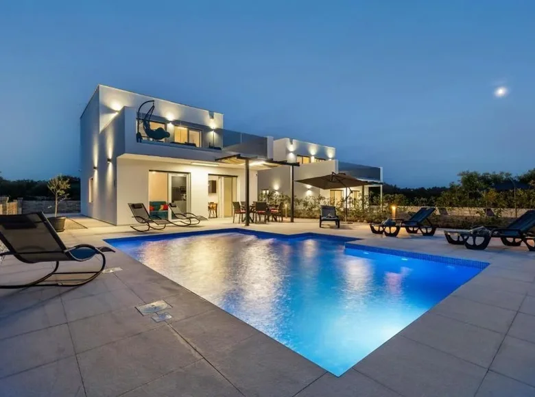 3 bedroom villa 132 m² Grad Rovinj, Croatia