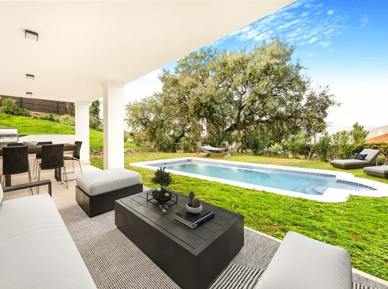 Вилла 3 спальни 390 м² Марбелья, Испания