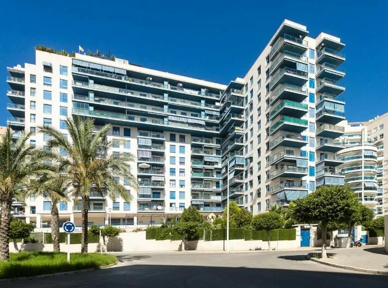 Квартира 2 комнаты 75 м² Бенидорм, Испания