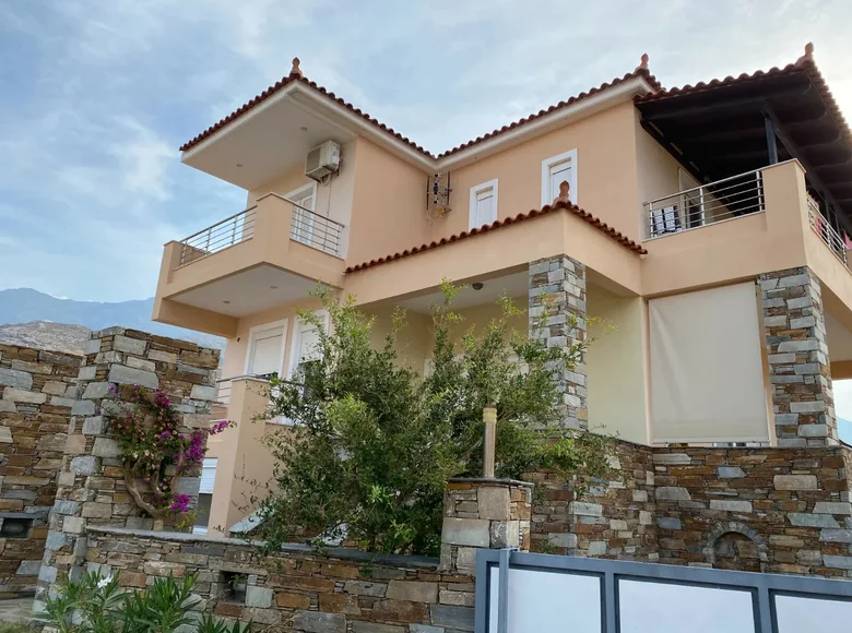 1 bedroom apartment 190 m² Karystos, Greece