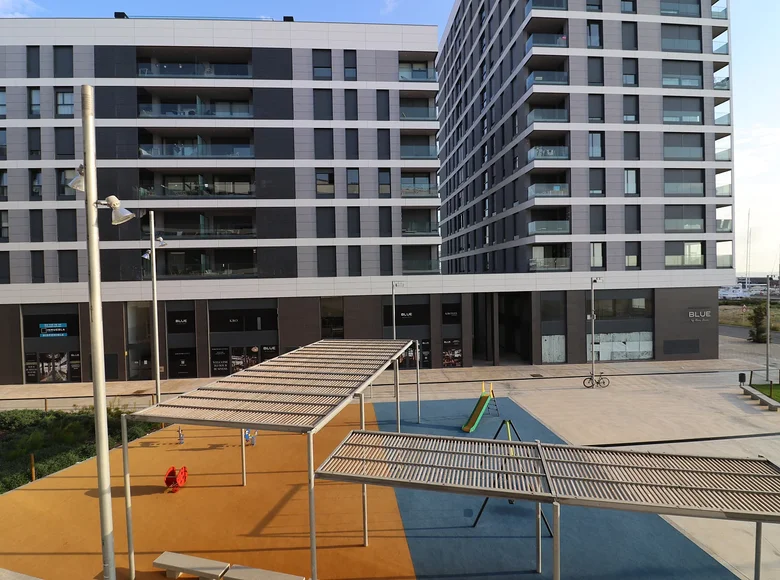 Wohnung 4 zimmer 114 m² in Badalona, Spanien