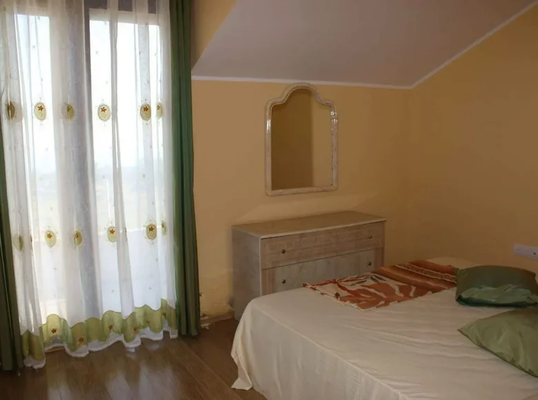 4 bedroom house 151 m² Pobori, Montenegro