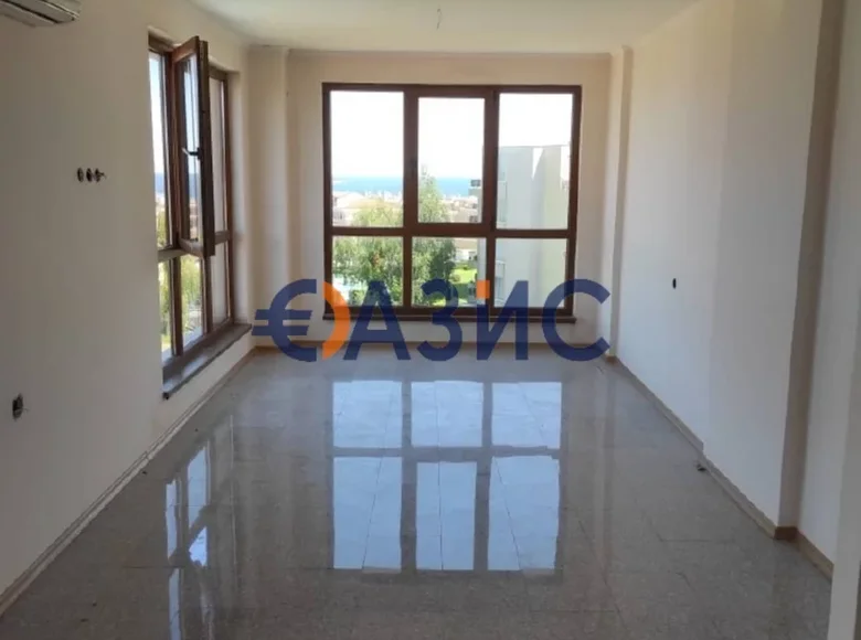 3 bedroom apartment 113 m² Chernomorets, Bulgaria