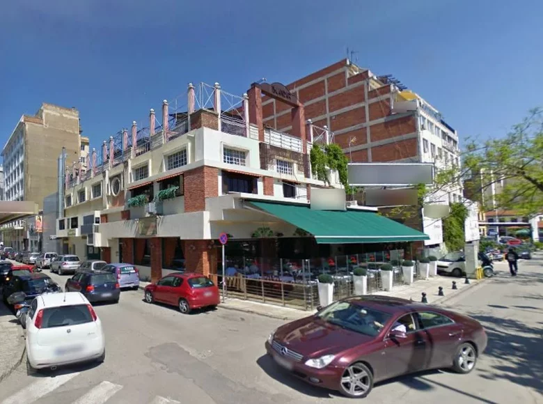 Commercial 800 m² in Thessaloniki, Greece