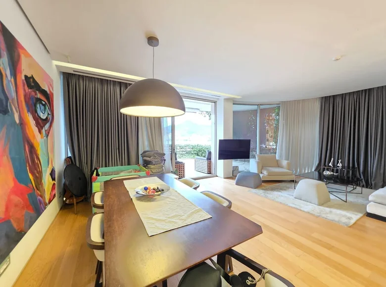 2 bedroom apartment 150 m² Budva, Montenegro