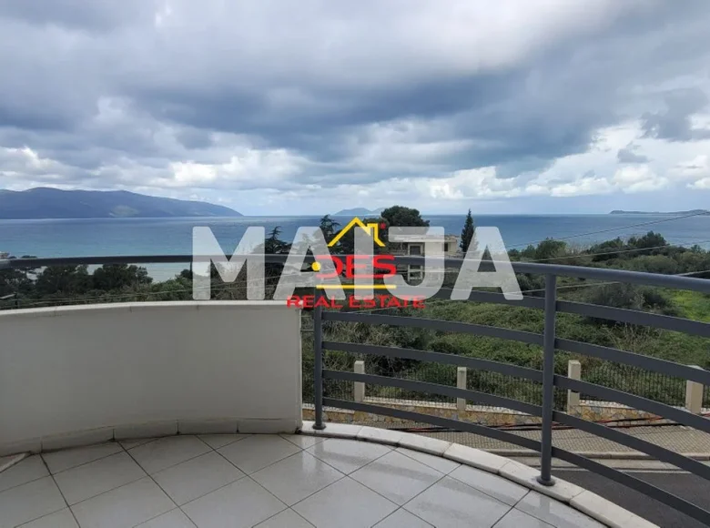 Квартира 2 комнаты 35 м² Влёра, Албания