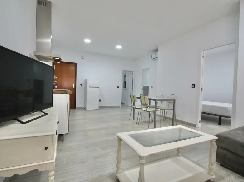 Квартира 2 спальни 68 м² Малага, Испания
