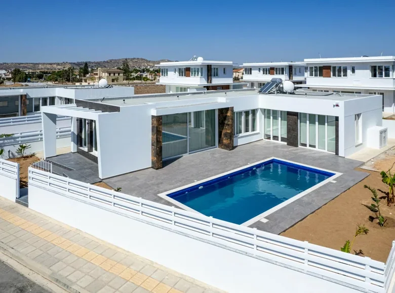 3 bedroom villa 163 m² Oroklini, Cyprus