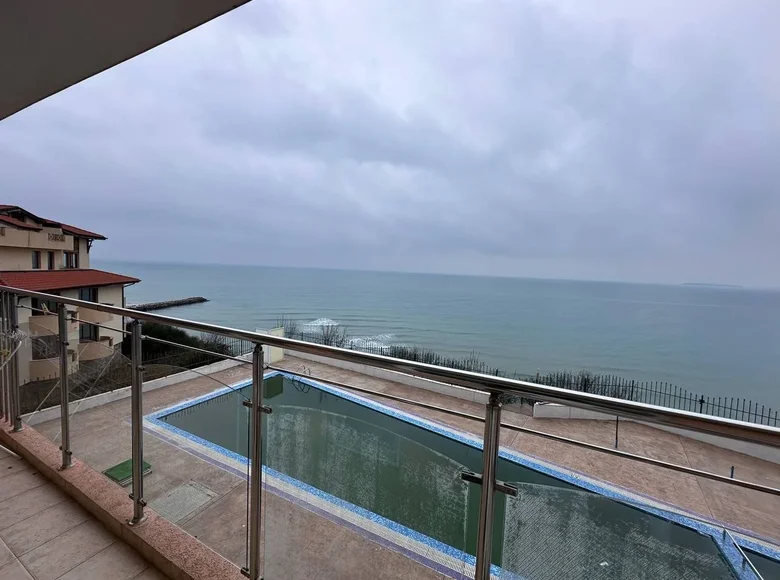 1 bedroom apartment 77 m² Sveti Vlas, Bulgaria