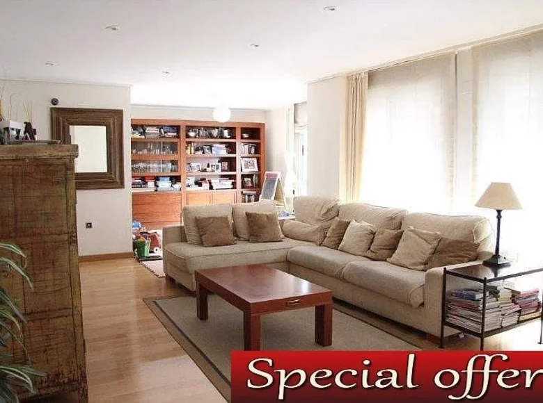Mieszkanie 6 pokojów 290 m² Alicante, Hiszpania