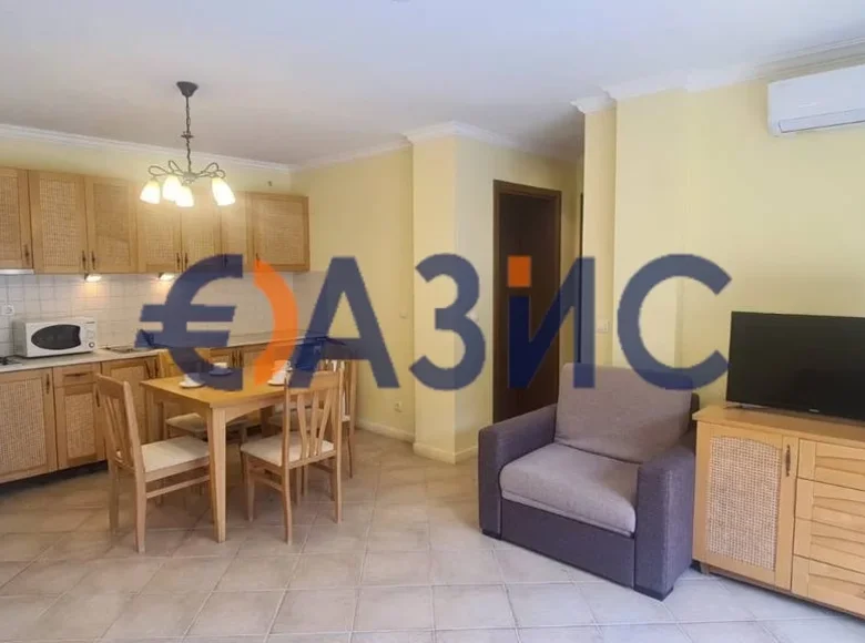 Mieszkanie 3 pokoi 111 m² Sozopol, Bułgaria