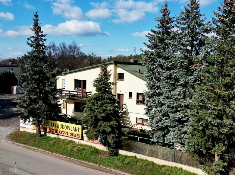 Дом 358 м² Некля, Польша