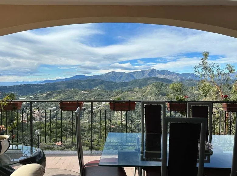 Вилла 330 м² Терни, Италия