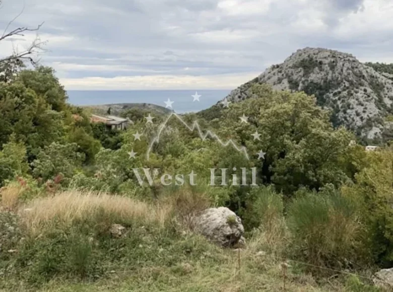 Atterrir  Sutomore, Monténégro