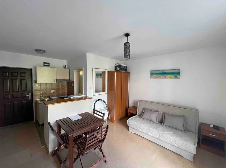 1 bedroom apartment 30 m² in Budva, Montenegro