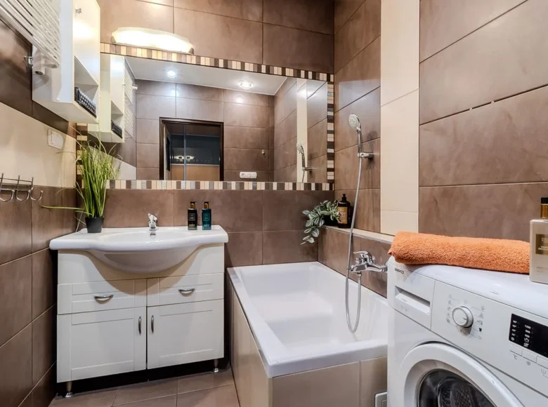 Mieszkanie 3 pokoi 61 m² Warszawa, Polska