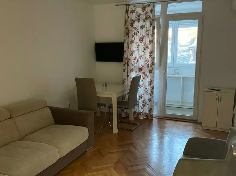 Wohnung 1 Schlafzimmer 37 m² Bar, Montenegro