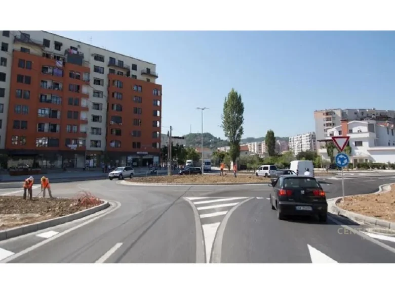 Mieszkanie 300 m² Kashar, Albania