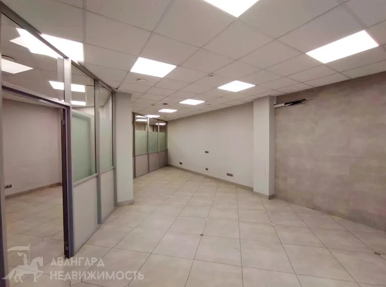Office 3 rooms 93 m² in Minsk, Belarus