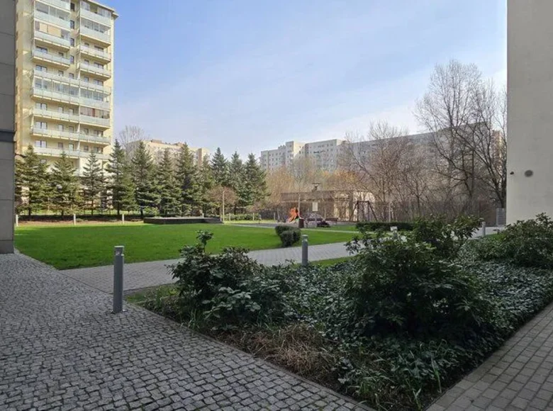 Квартира 2 комнаты 58 м² в Варшаве, Польша