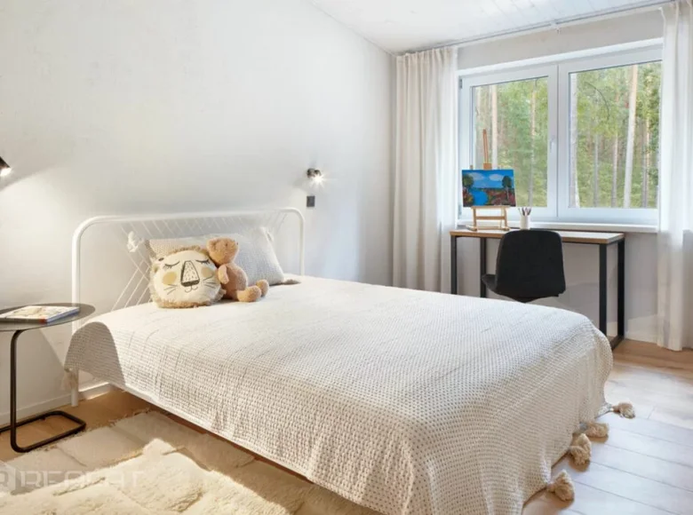 Apartamento 4 habitaciones 125 m² en Dzilnuciems, Letonia