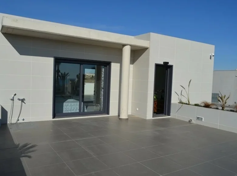 Вилла 4 спальни 197 м² Dehesa de Campoamor, Испания