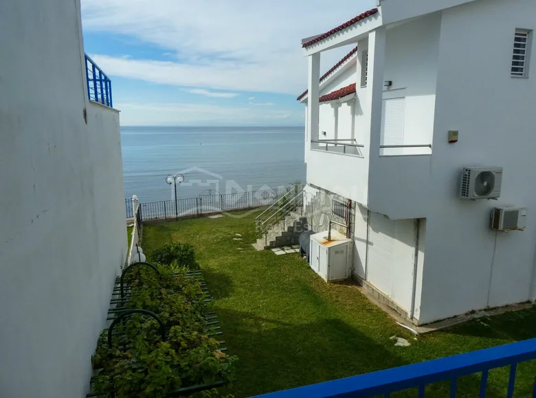 Haus 2 Schlafzimmer 76 m² Paralia Dionisiou, Griechenland