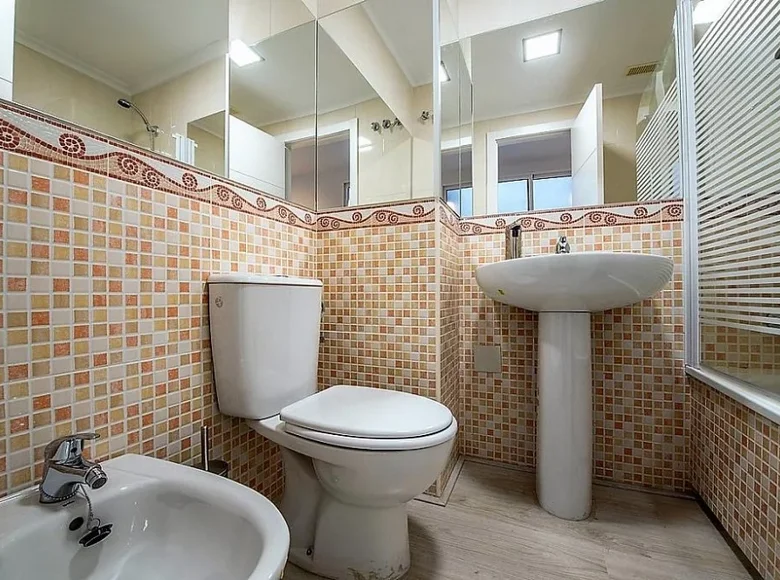 1-Schlafzimmer-Penthouse 50 m² Torrevieja, Spanien