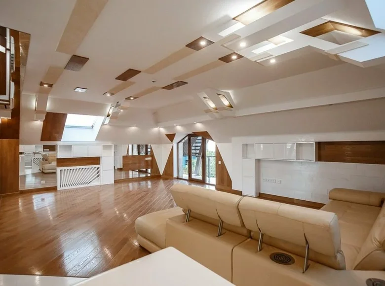 Casa 400 m² Sochi, Rusia