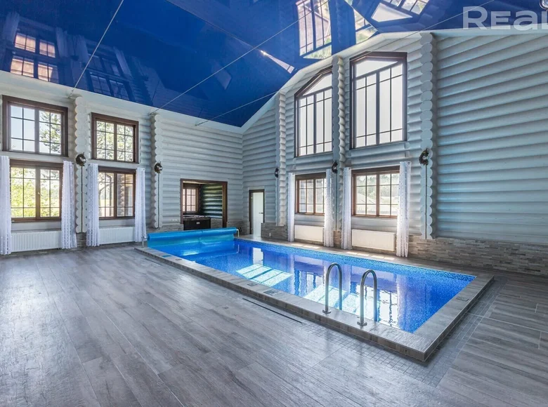 Коттедж 662 м² Беларучский сельский Совет, Беларусь