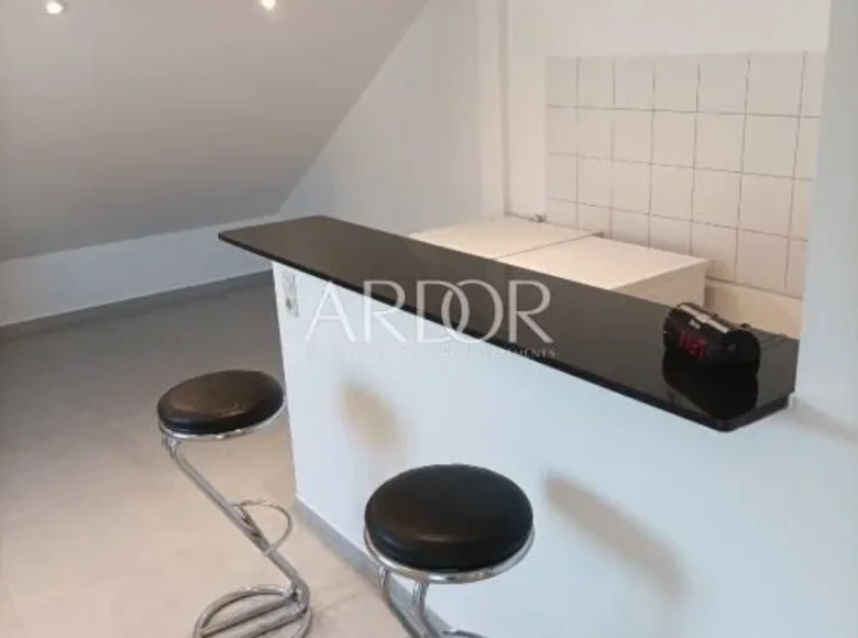 2 bedroom apartment 42 m² Jadranovo, Croatia