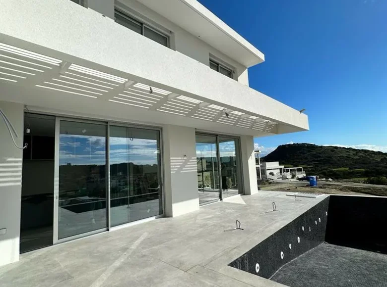 Maison 7 chambres  Agios Tychonas, Chypre