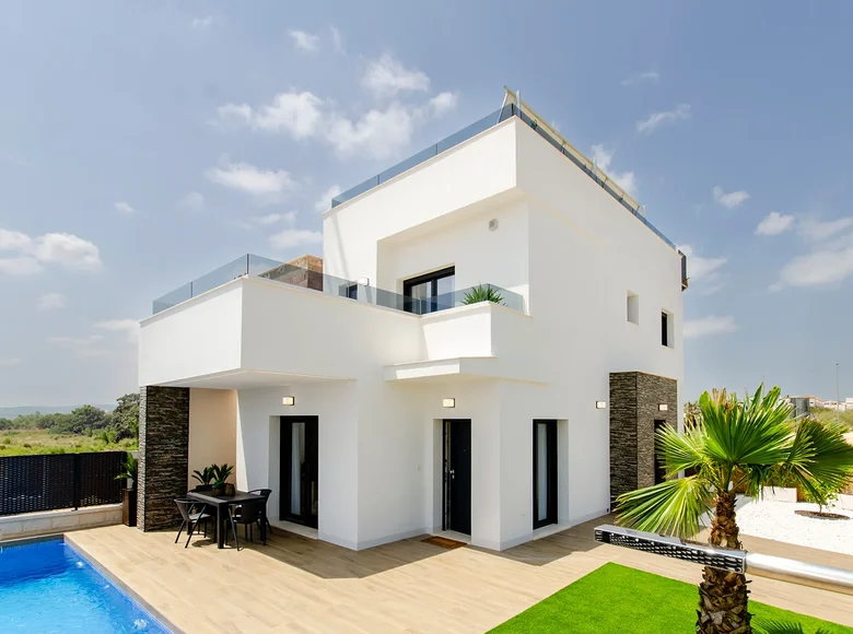 3 bedroom villa 138 m² Entrenaranjos, Spain
