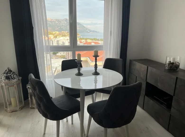 1 bedroom apartment 45 m² in Budva, Montenegro