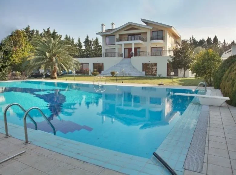 villa de 7 chambres 1 050 m² Plagiari, Grèce