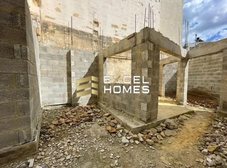 Таунхаус 3 спальни  Zebbug, Мальта