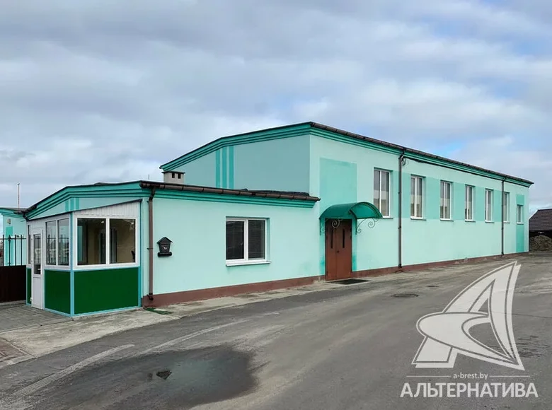 Tienda 314 m² en Malaryta, Belarús