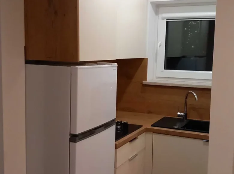 Квартира 1 комната 28 м² в Варшаве, Польша