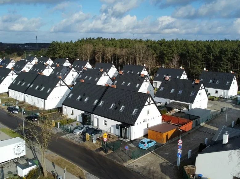 Дом 74 м² Sieroslaw, Польша