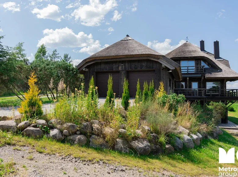 3 bedroom house 591 m² Amatciems, Latvia