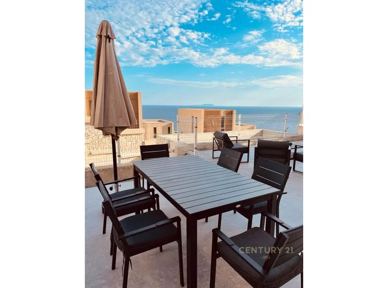 2 bedroom apartment 455 m² Gjilek, Albania