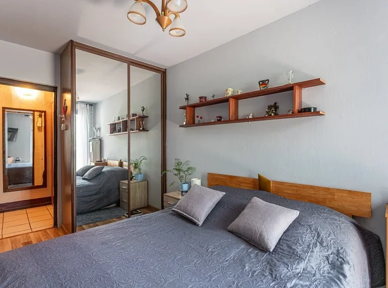 3 room apartment 49 m² Warsaw, Poland