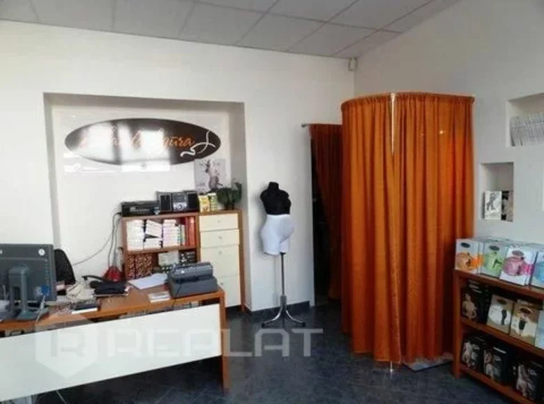 Commercial property 2 rooms 40 m² in Riga, Latvia