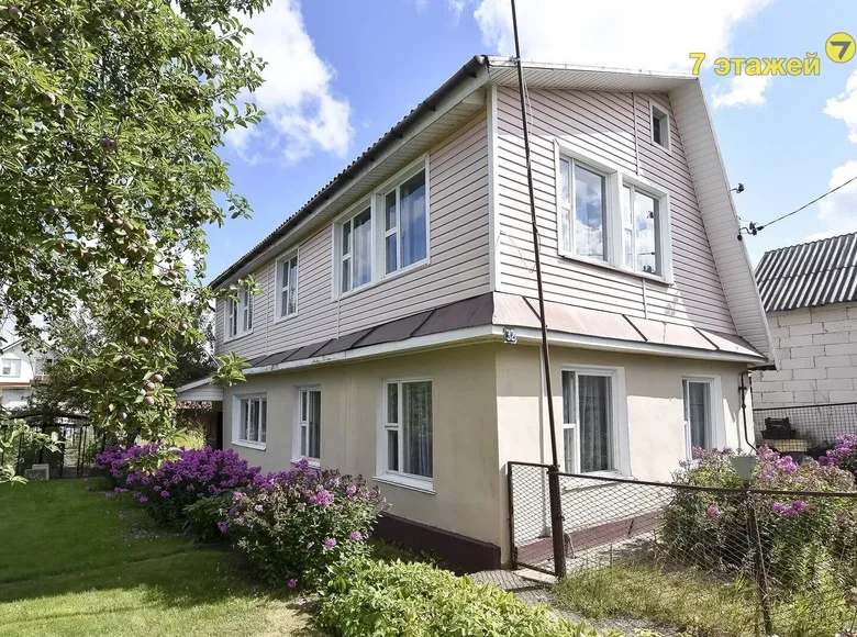 House 157 m² Ratamka, Belarus