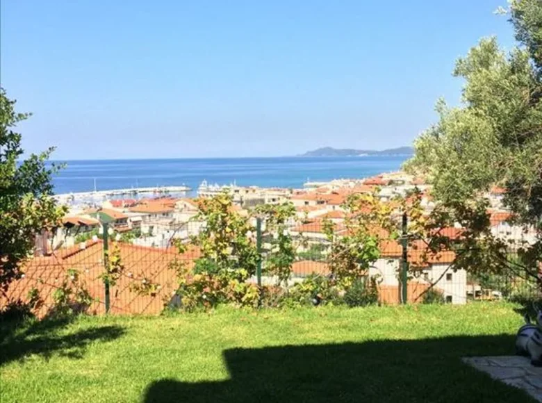 Villa mit 2 Schlafzimmern 90 m² Nea Skioni, Griechenland