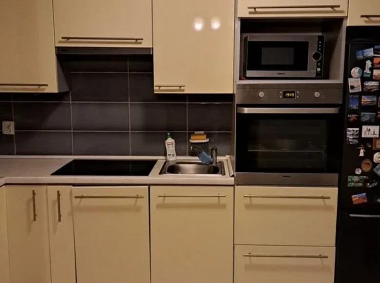 Wohnung 1 zimmer 37 m² in Warschau, Polen