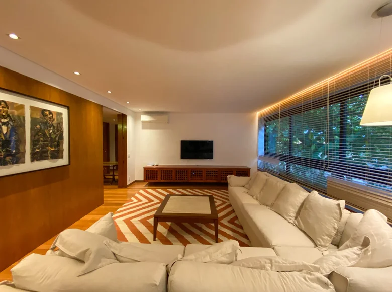 Квартира 3 спальни 180 м² Regiao Geografica Imediata do Rio de Janeiro, Бразилия