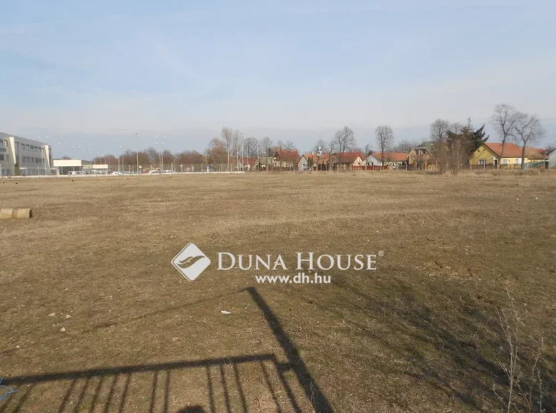 Land 10 155 m² Debreceni jaras, Hungary